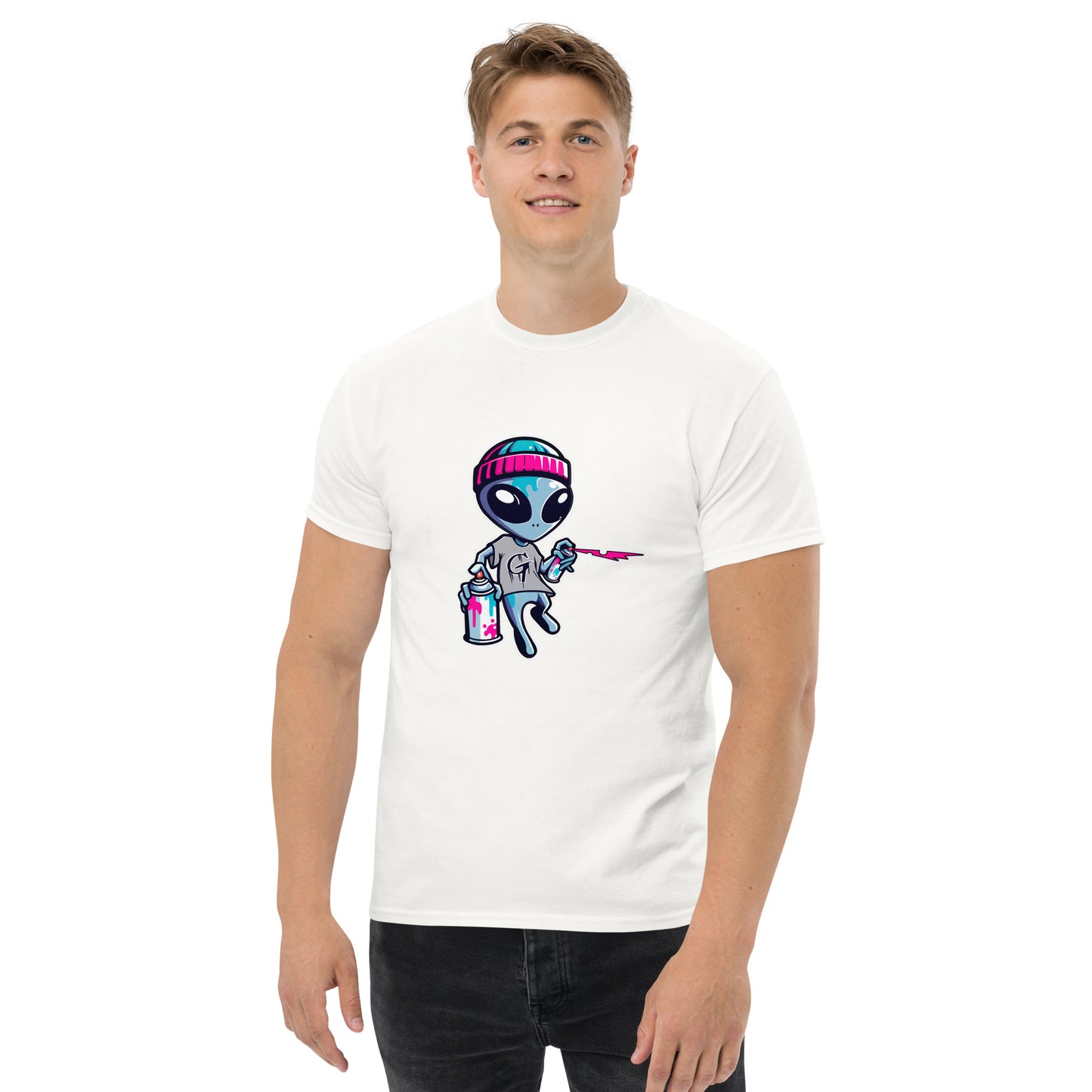 GraffyTees Artful Aliens Mascot Men's classic tee