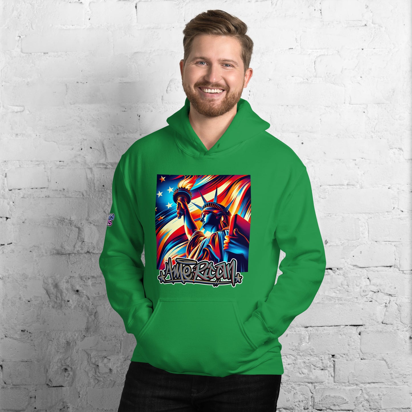 Graffytees American flag and Statue of Liberty 4th of July Unisex Hoodie