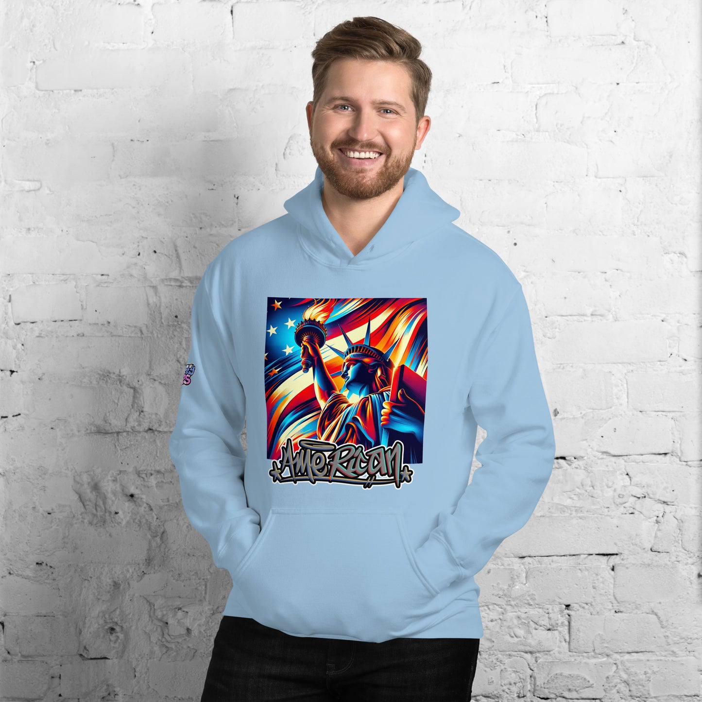 Graffytees American flag and Statue of Liberty 4th of July Unisex Hoodie