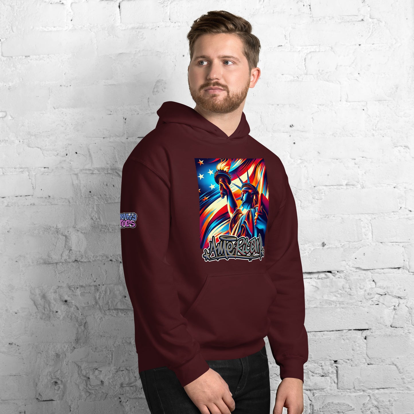 Graffytees American flag and Statue of Liberty 4th of July Unisex Hoodie