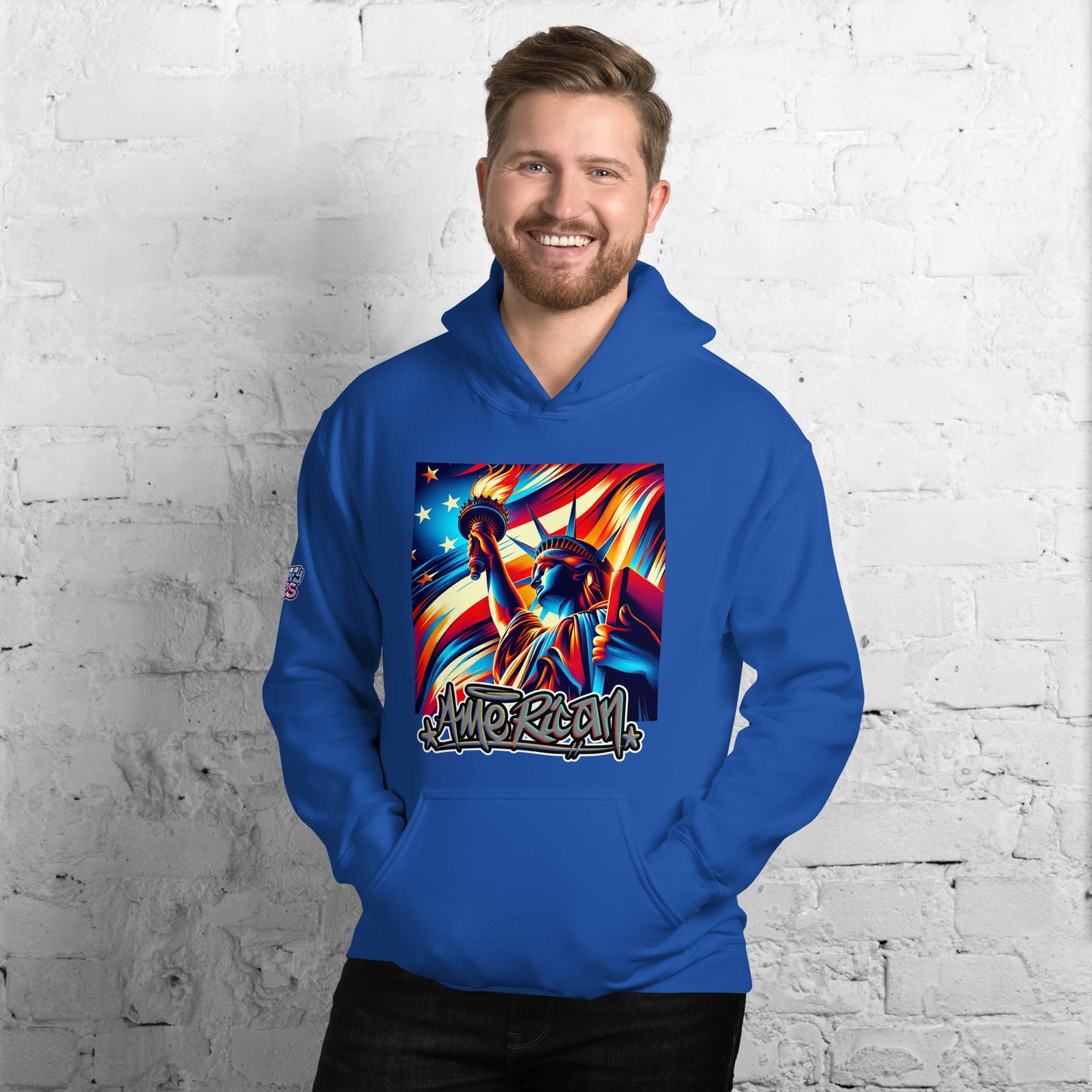 Graffytees American flag and Statue of Liberty 4th of July Unisex Hoodie