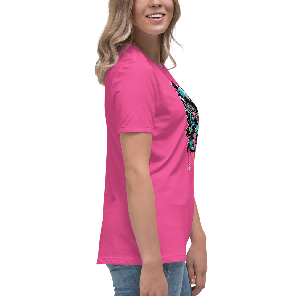 Graffytees Loud Love Graffiti design Women's Relaxed T-Shirt