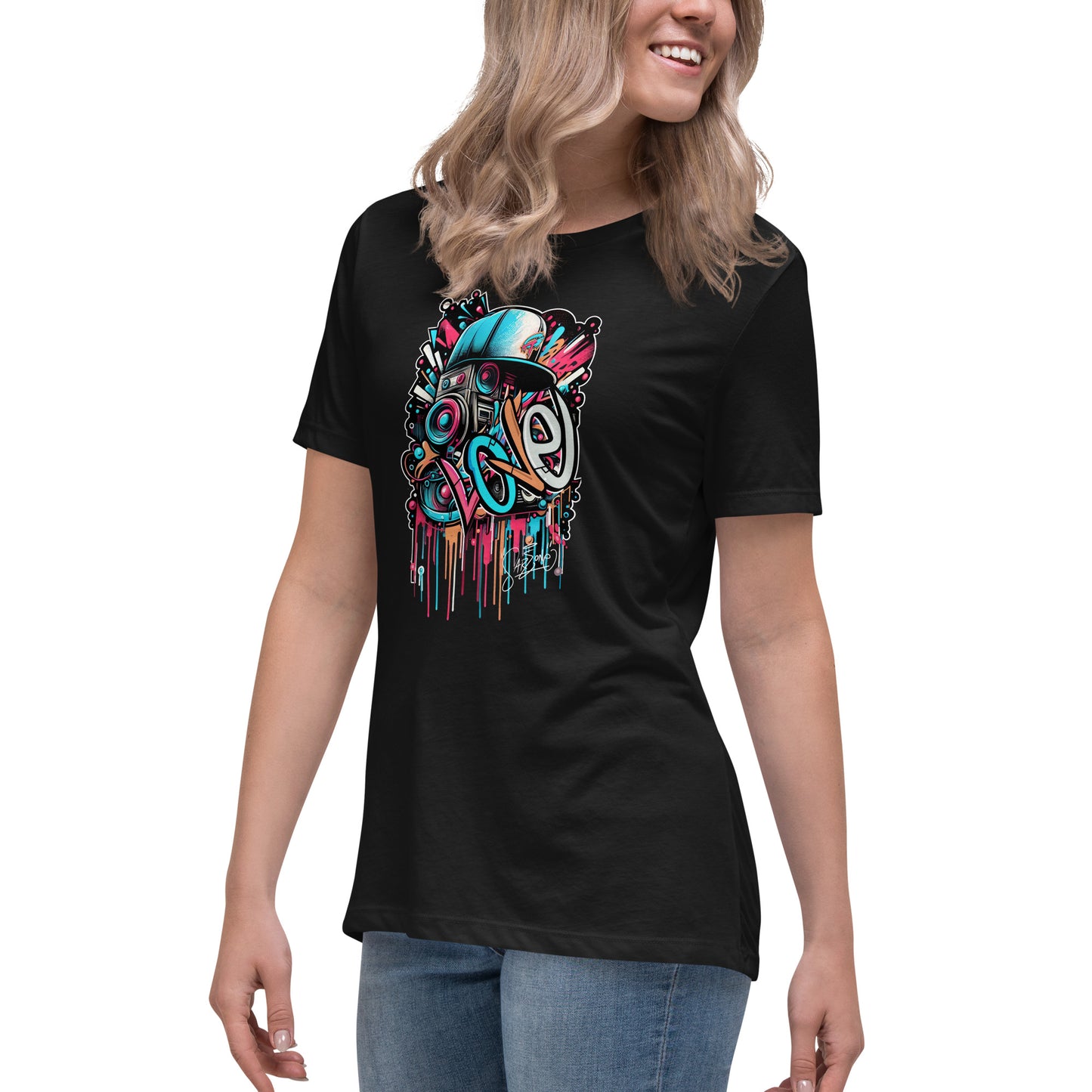 Graffytees Loud Love Graffiti design Women's Relaxed T-Shirt