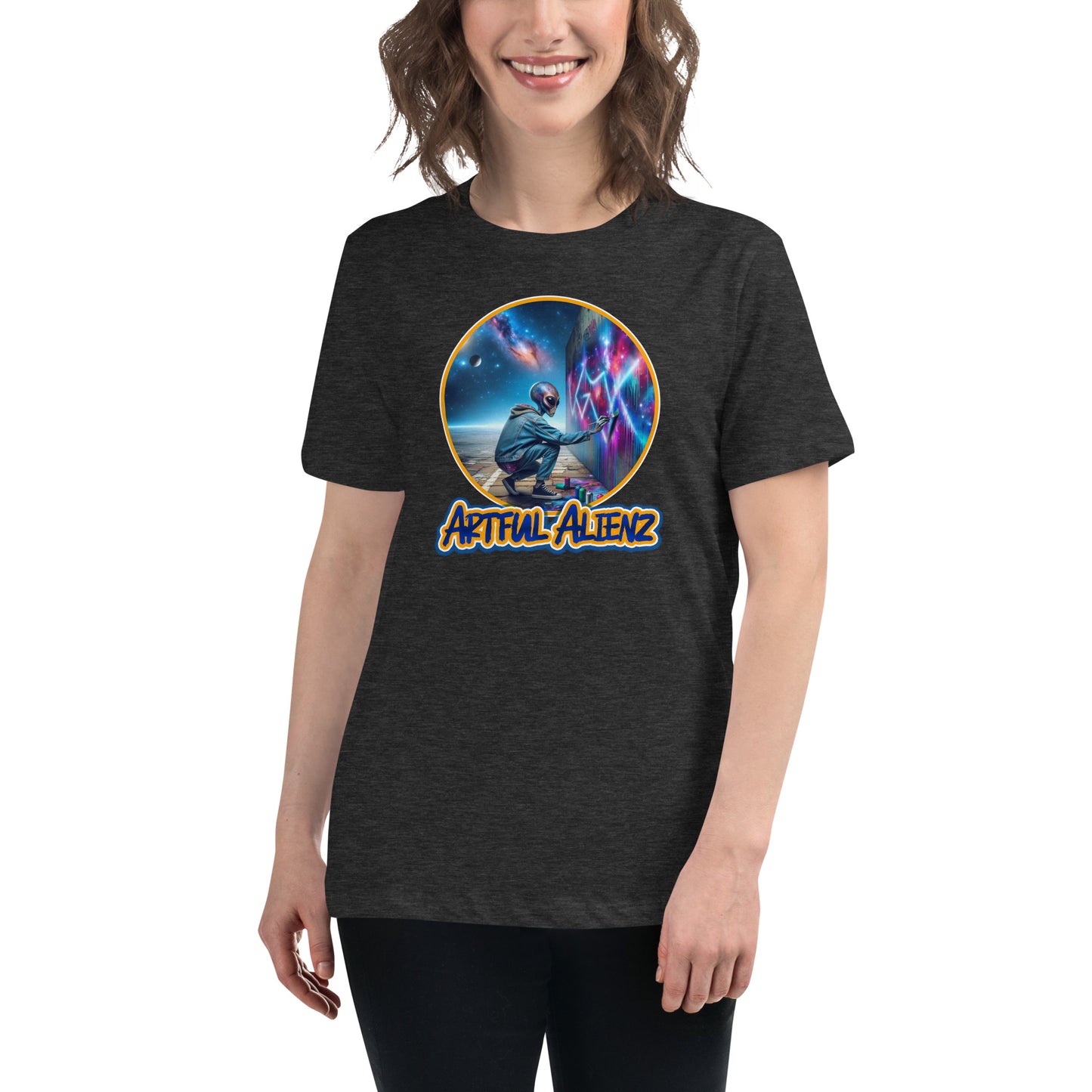 Artful Alienz Alien Graffiti Artist Women's Relaxed T-Shirt