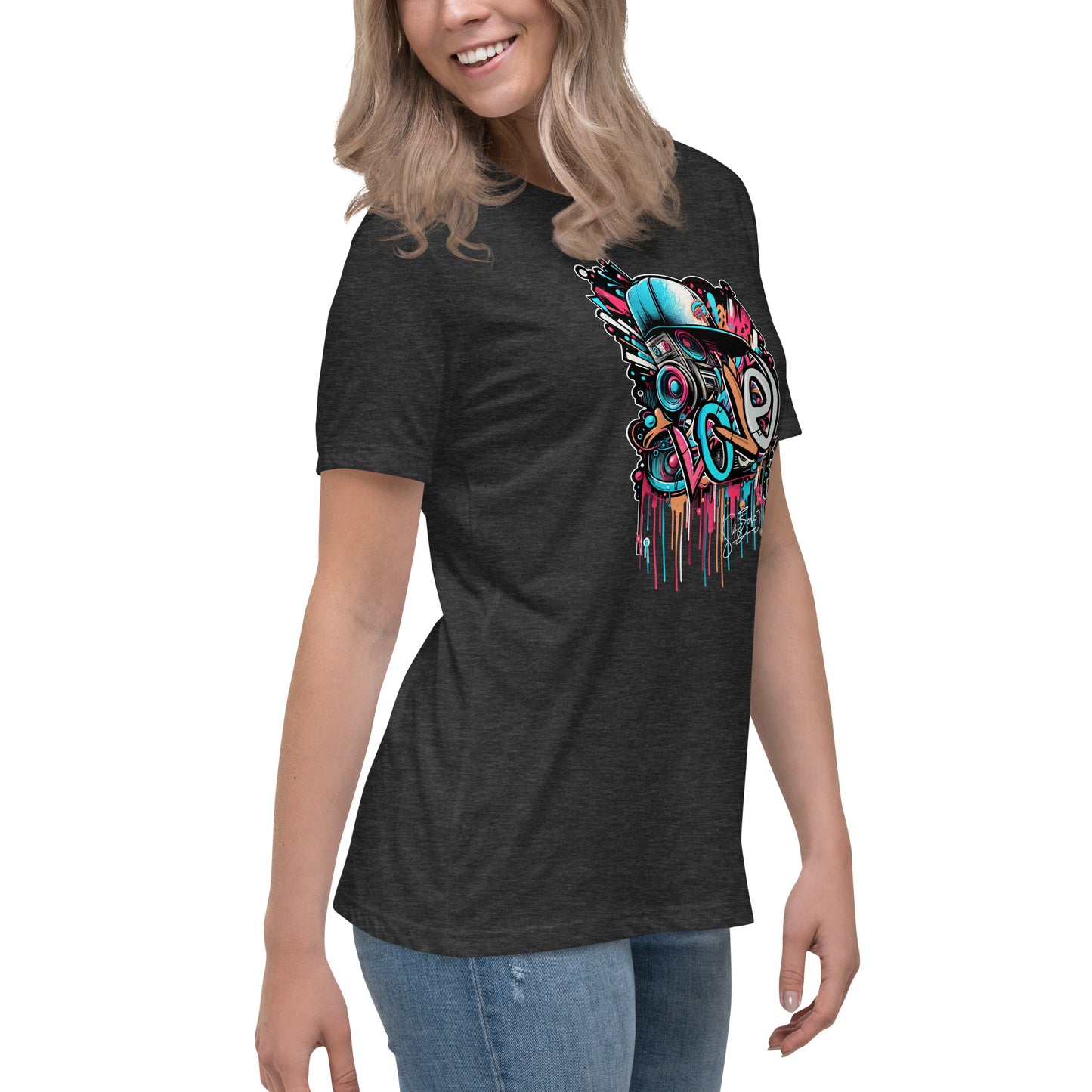 Graffytees Loud Love Graffiti design Women's Relaxed T-Shirt