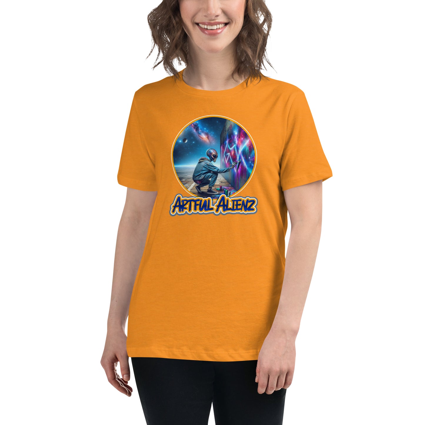 Artful Alienz Alien Graffiti Artist Women's Relaxed T-Shirt