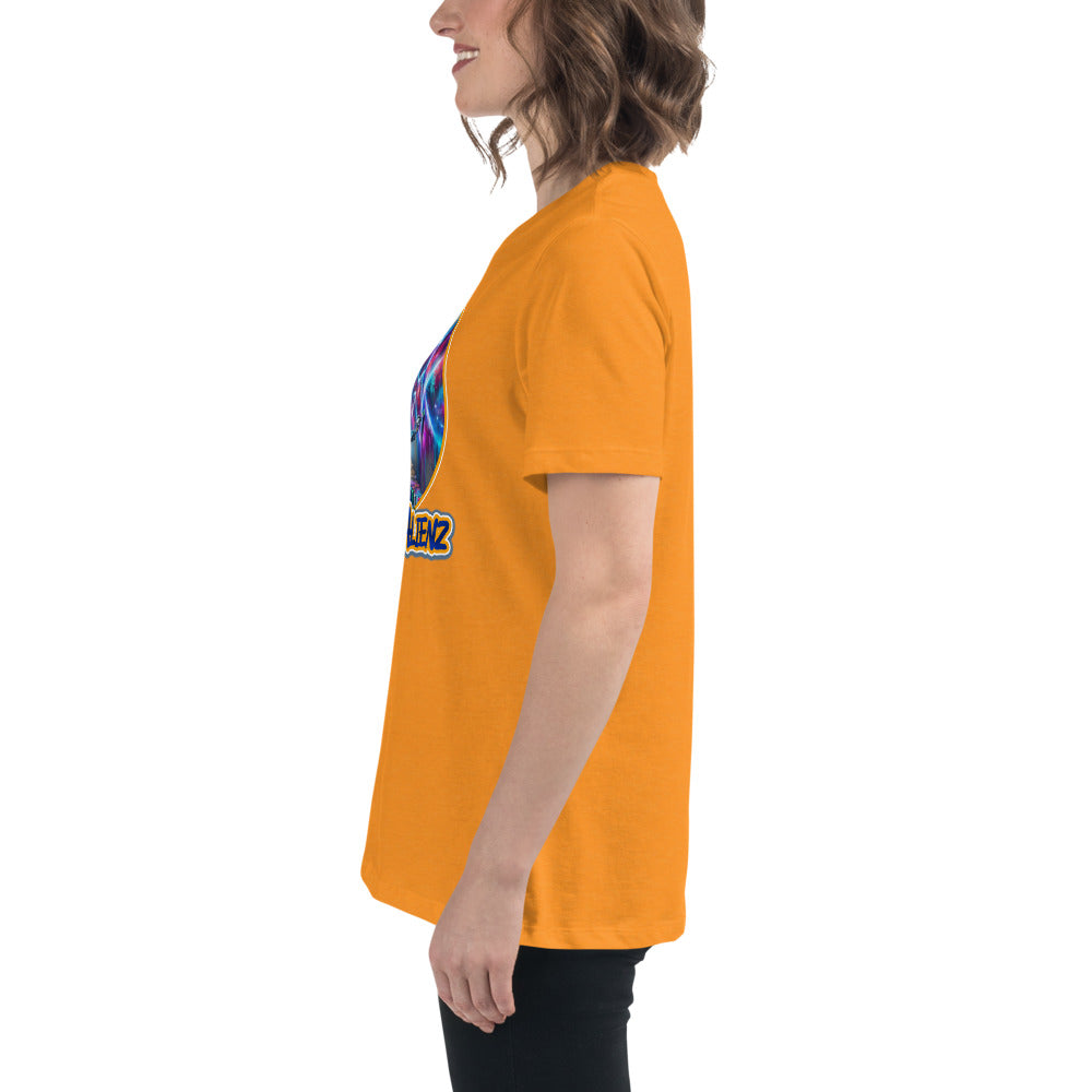 Artful Alienz Alien Graffiti Artist Women's Relaxed T-Shirt
