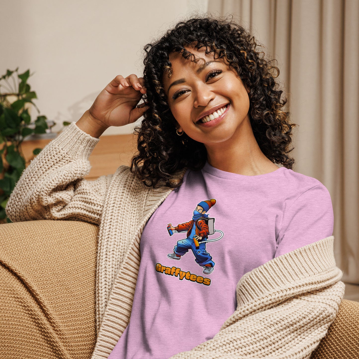 Graffytees graffiti artist action design Women's Relaxed T-Shirt