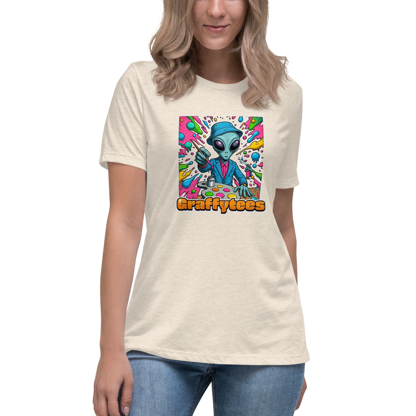 GraffyTees Alien Painter W bucket hat Women's Relaxed T-Shirt
