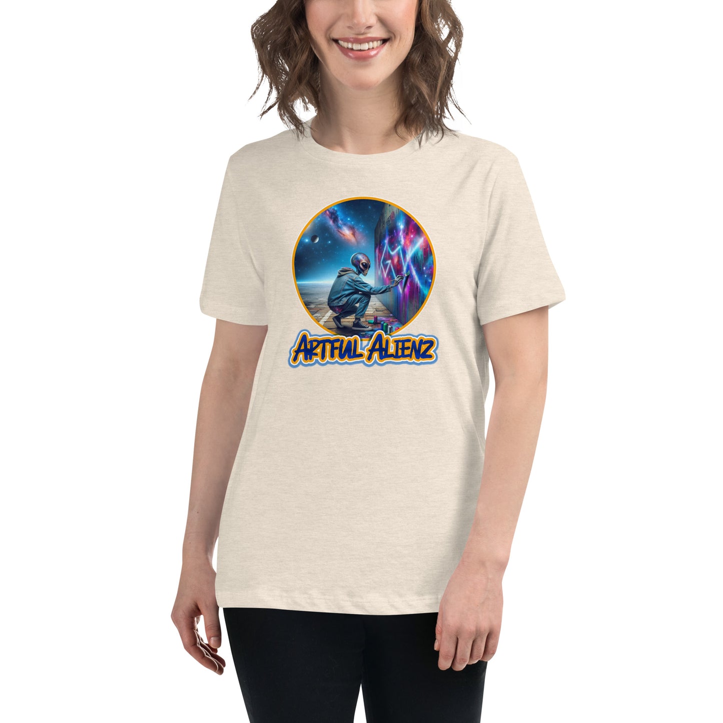 Artful Alienz Alien Graffiti Artist Women's Relaxed T-Shirt