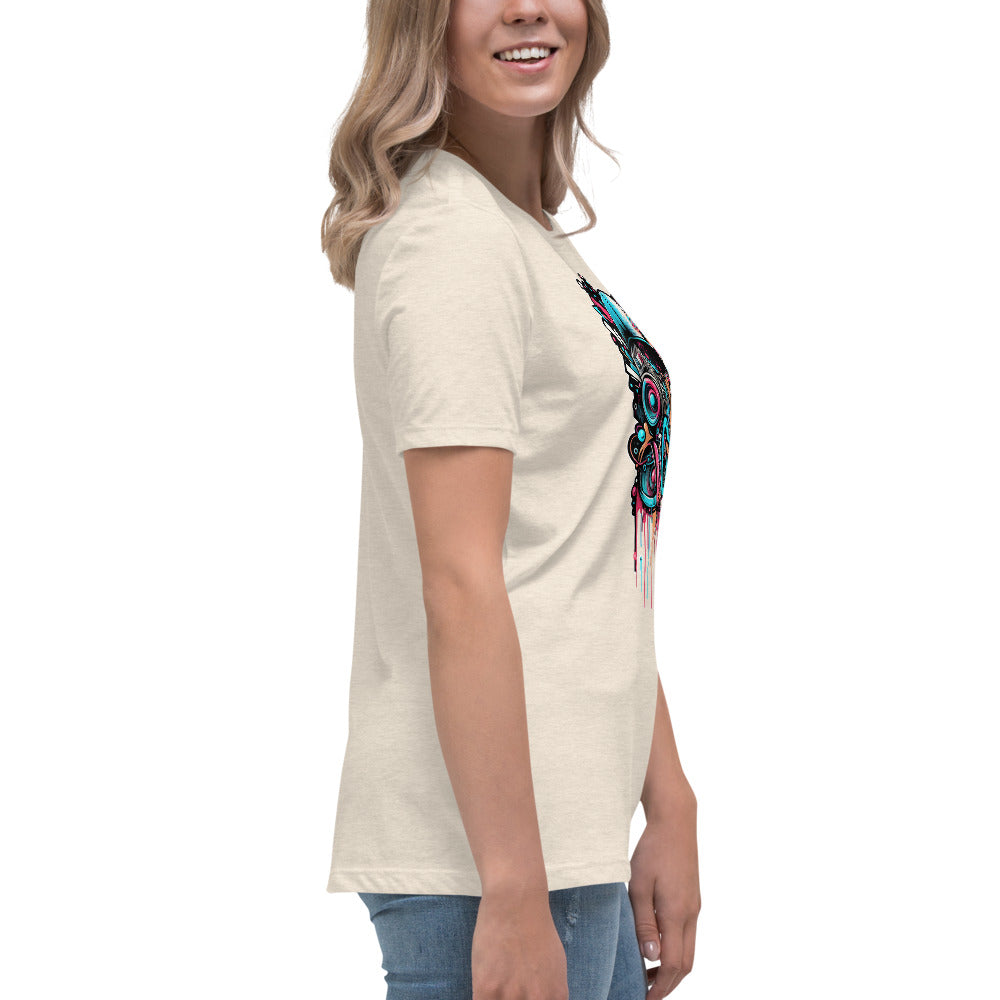 Graffytees Loud Love Graffiti design Women's Relaxed T-Shirt