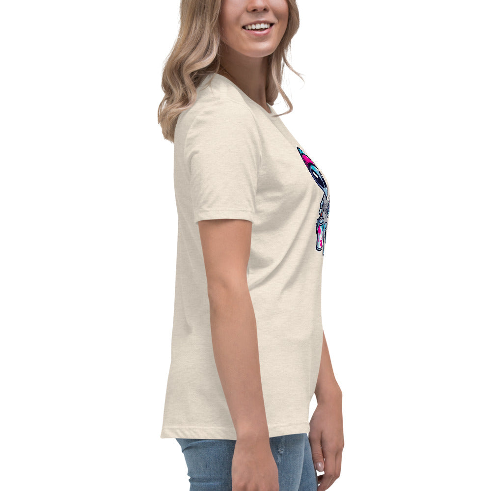 GraffyTees Artful Alienz Mascot Women's Relaxed T-Shirt