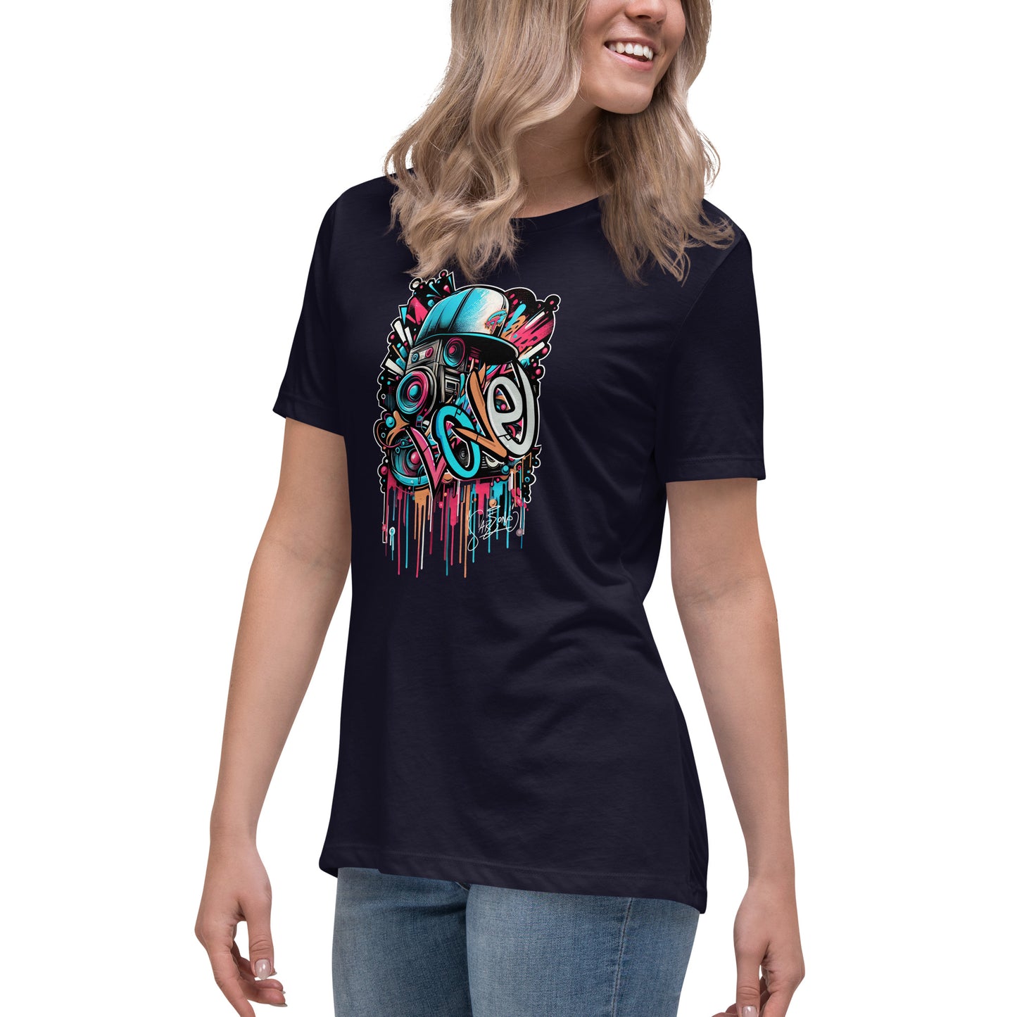 Graffytees Loud Love Graffiti design Women's Relaxed T-Shirt