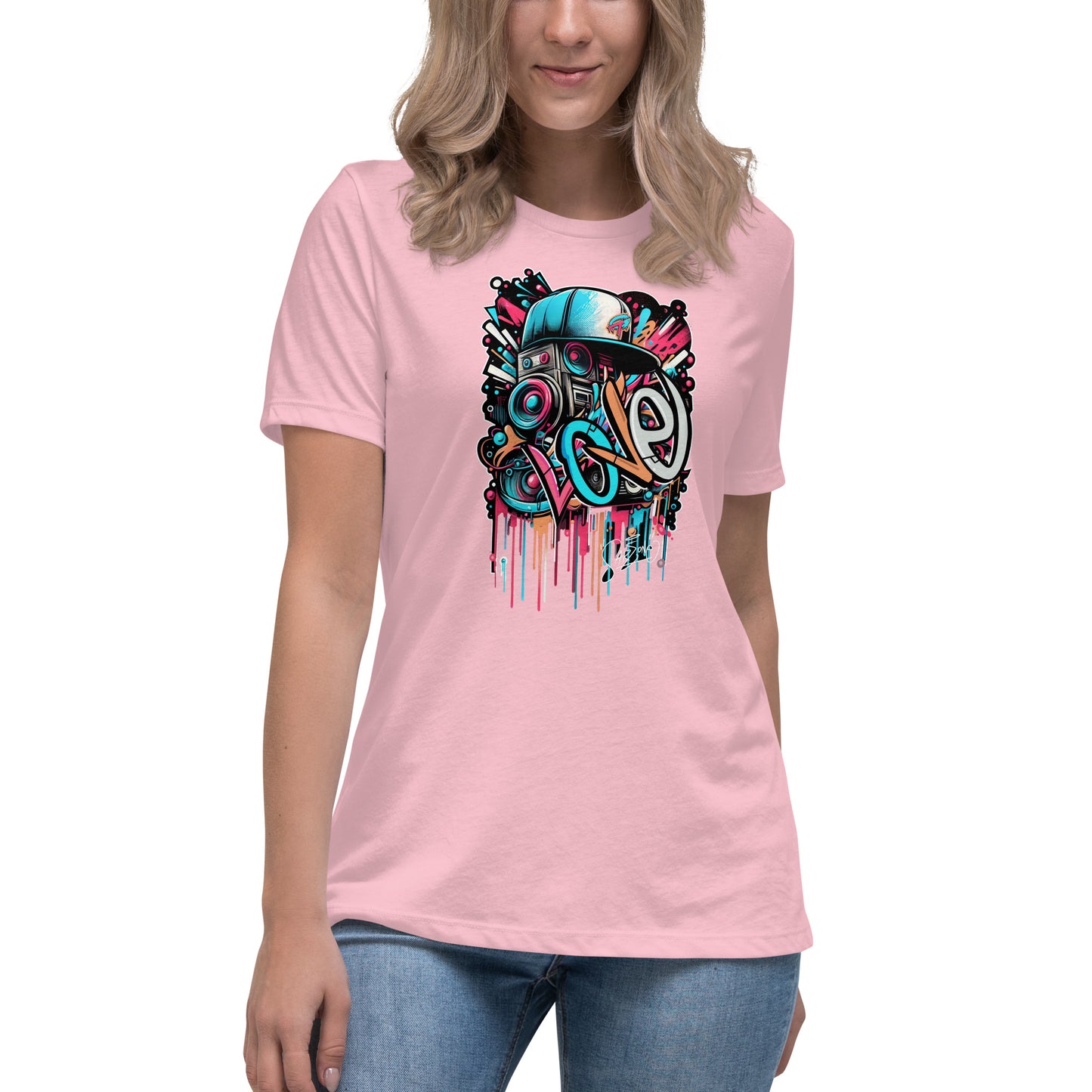 Graffytees Loud Love Graffiti design Women's Relaxed T-Shirt