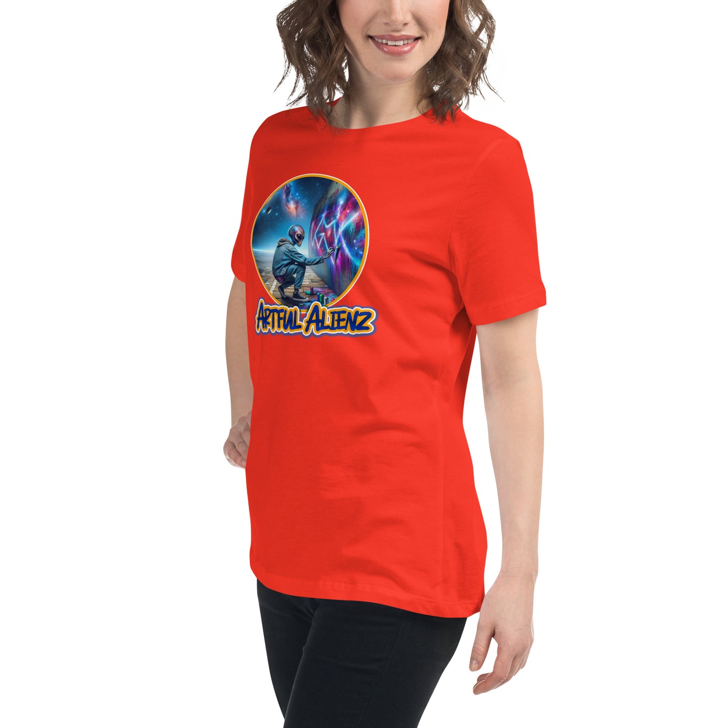 Artful Alienz Alien Graffiti Artist Women's Relaxed T-Shirt