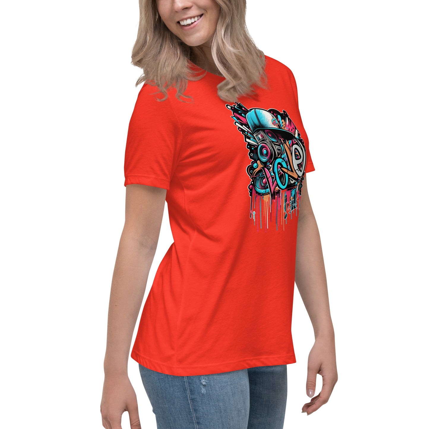 Graffytees Loud Love Graffiti design Women's Relaxed T-Shirt