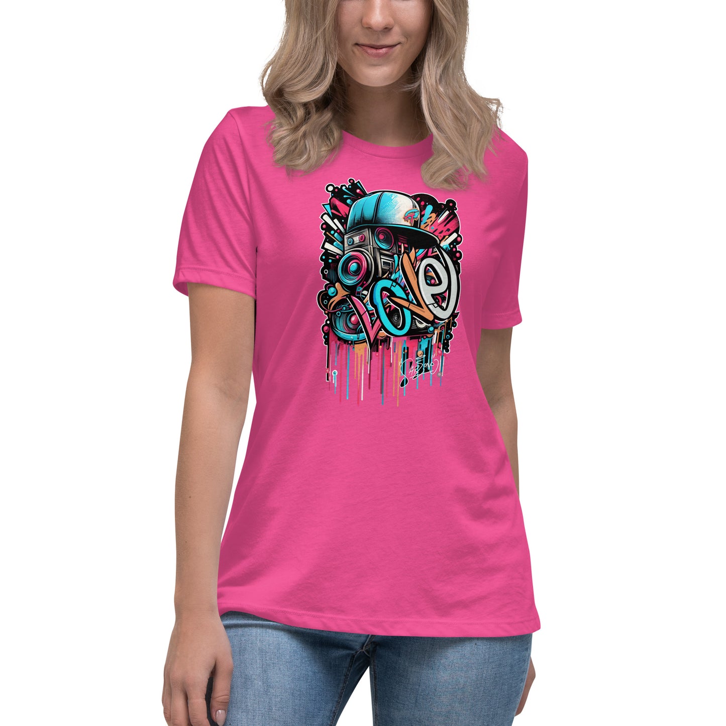 Graffytees Loud Love Graffiti design Women's Relaxed T-Shirt
