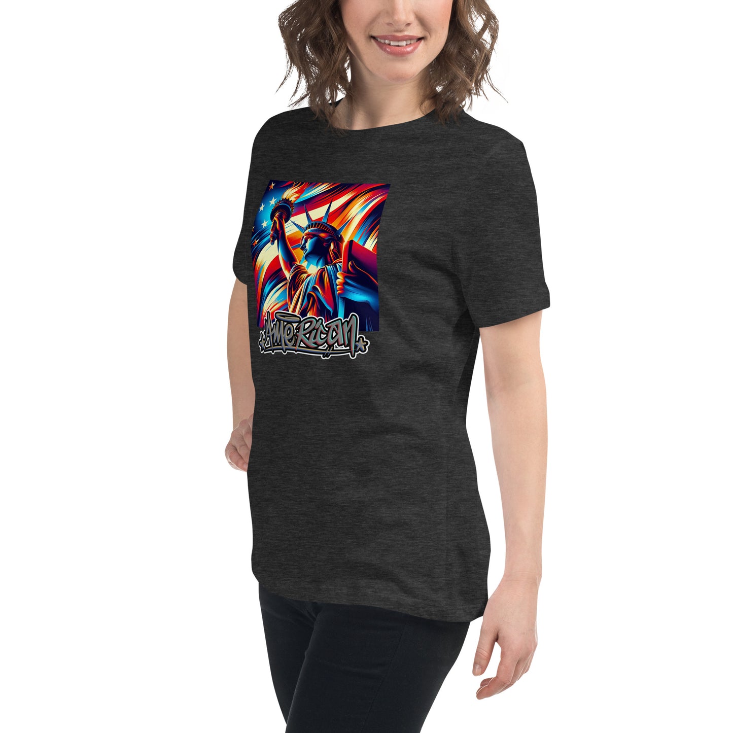 Graffytees American flag and Statue of Liberty July 4th Women's Relaxed T-Shirt